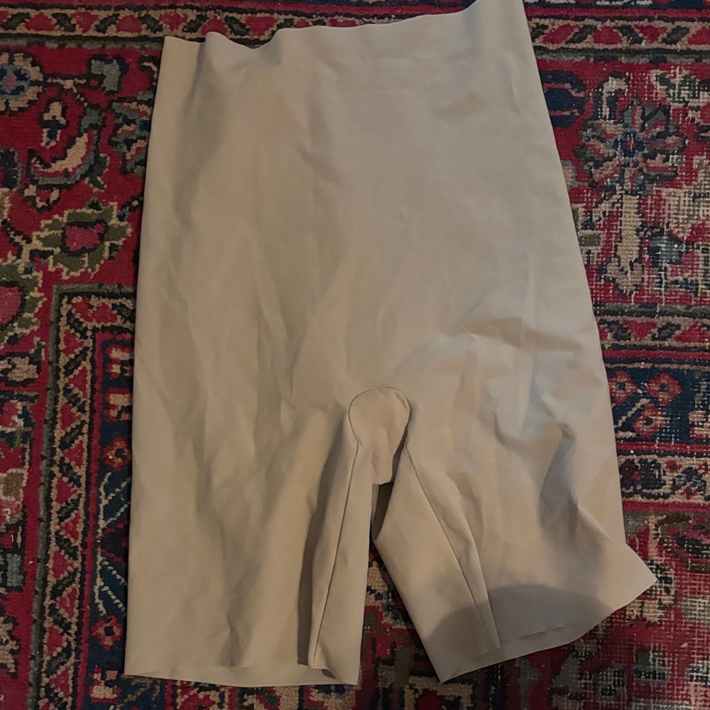Commando Beige Shapewear Shorts